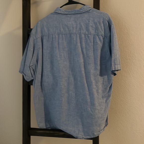 Men’s blue linen short sleeve button up - Picture 2 of 3